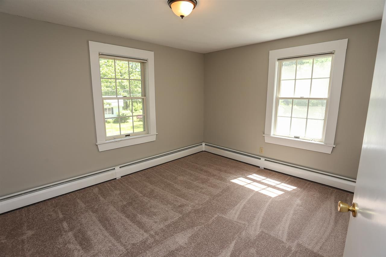 19 Pollard Road Plaistow, NH 03865 - Photo 23 of 30