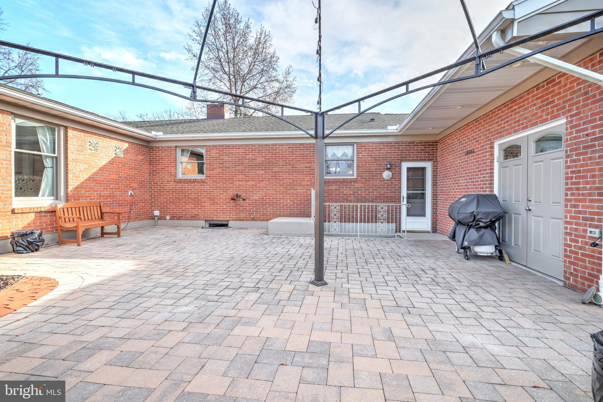 2479 Warwick Road York, PA 17408 - Photo 42 of 44 Gallery Image 42