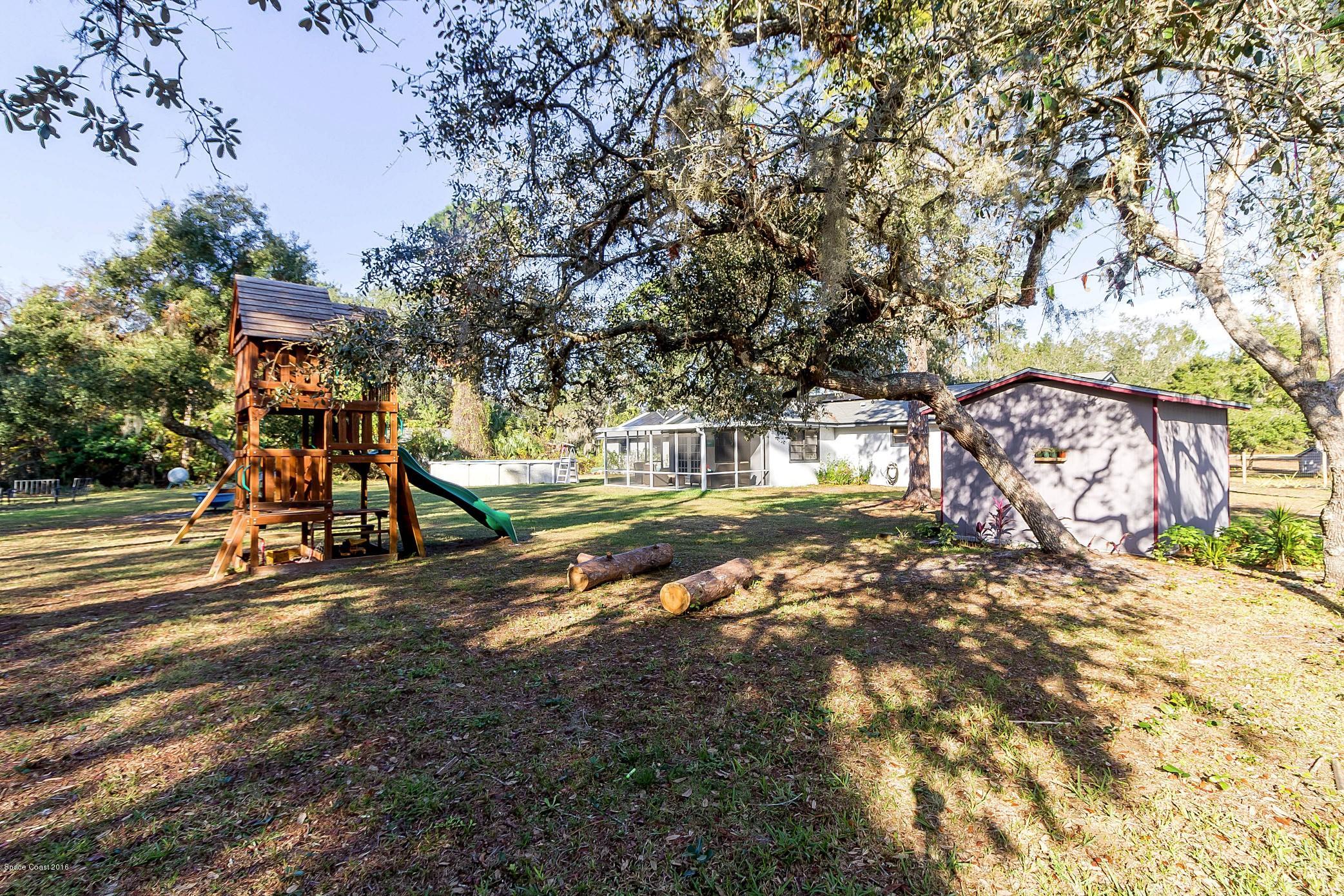 4435 Burkholm Road Mims, FL 32754 - Photo 5 of 23 bkyd-2 (1)