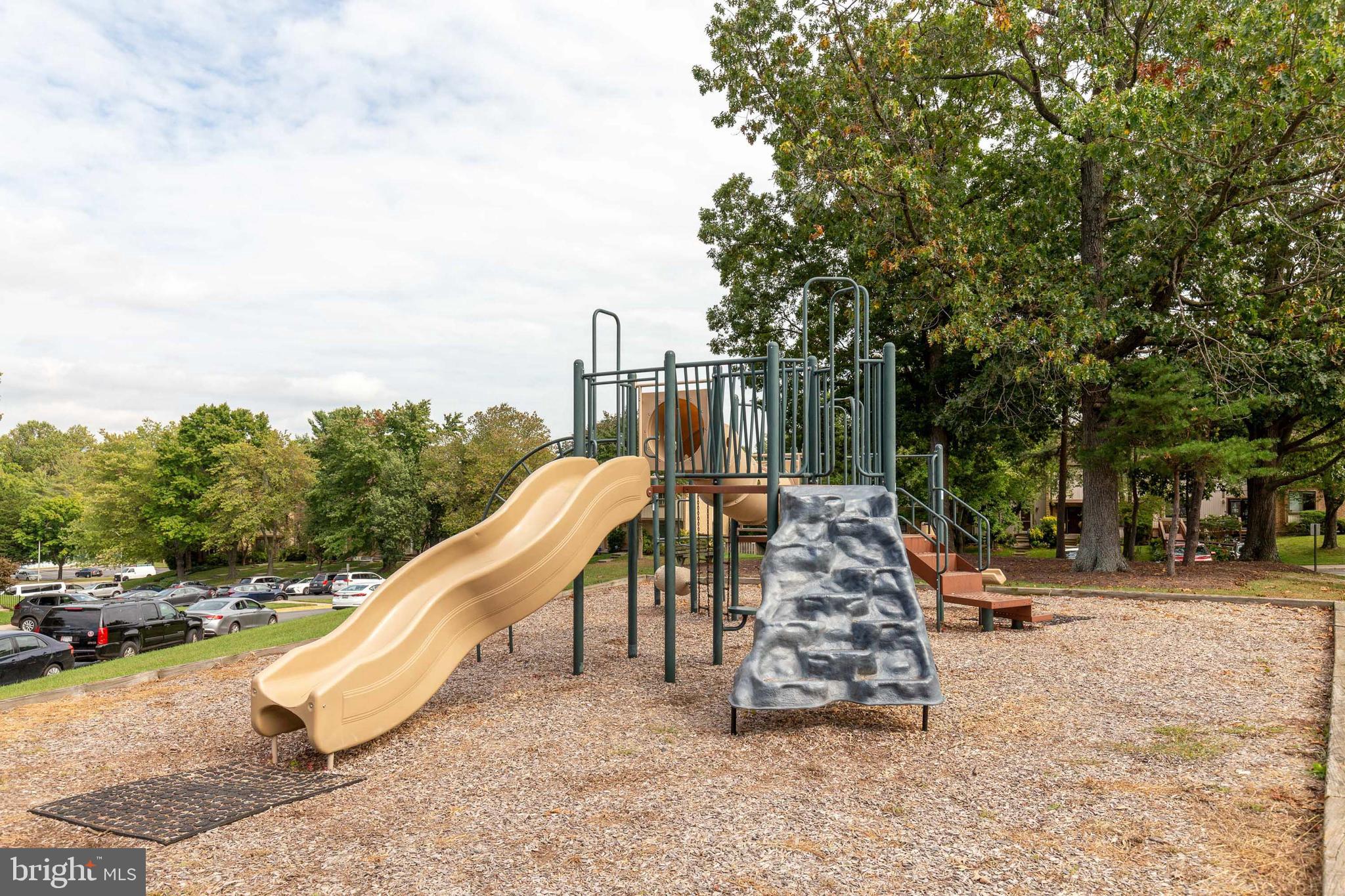 8980 Centerway Road Gaithersburg, MD 20879 - Photo 32 of 32 Community Park