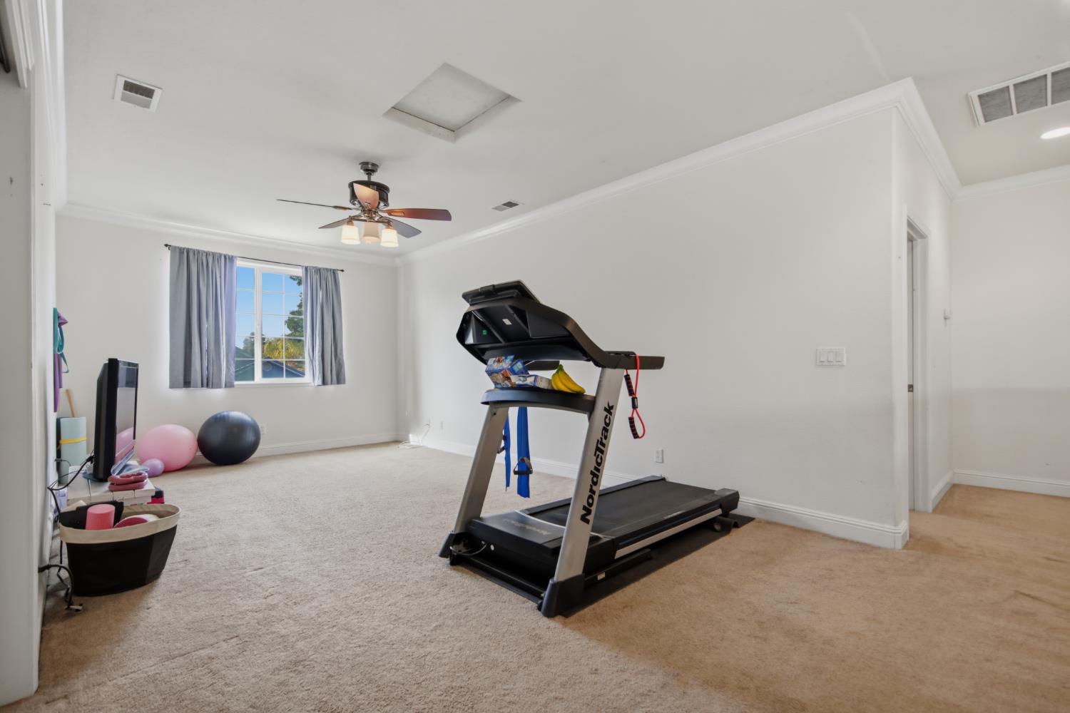 7300 South Frick Road Stockton, CA 95215 - Photo 30 of 83