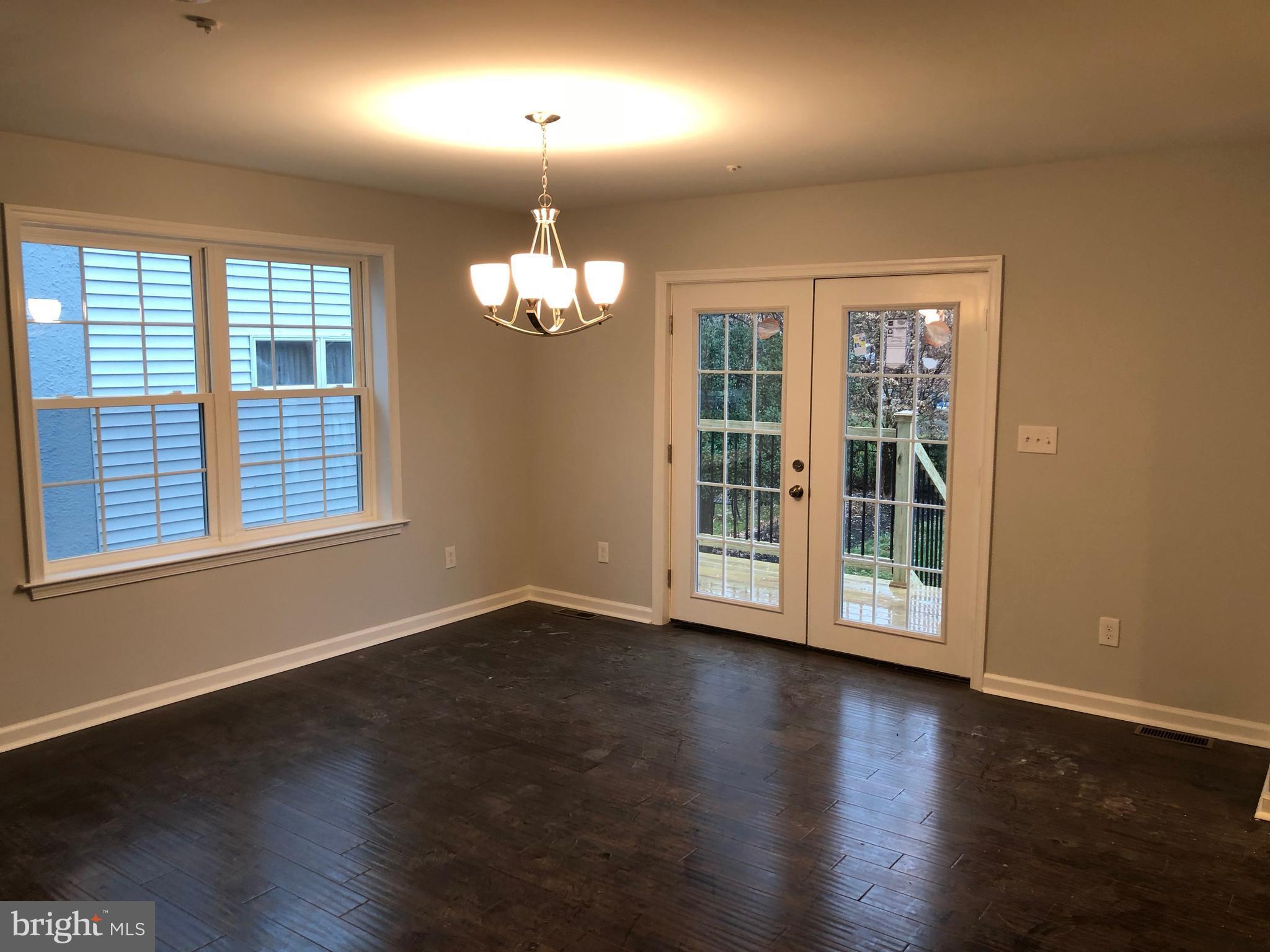 614 Murdock Road Baltimore, MD 21212 - Photo 3 of 16 Dining Room