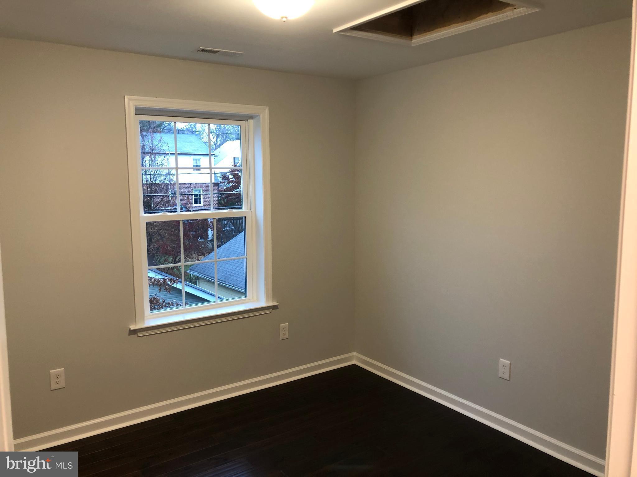 614 Murdock Road Baltimore, MD 21212 - Photo 6 of 16 Bedroom