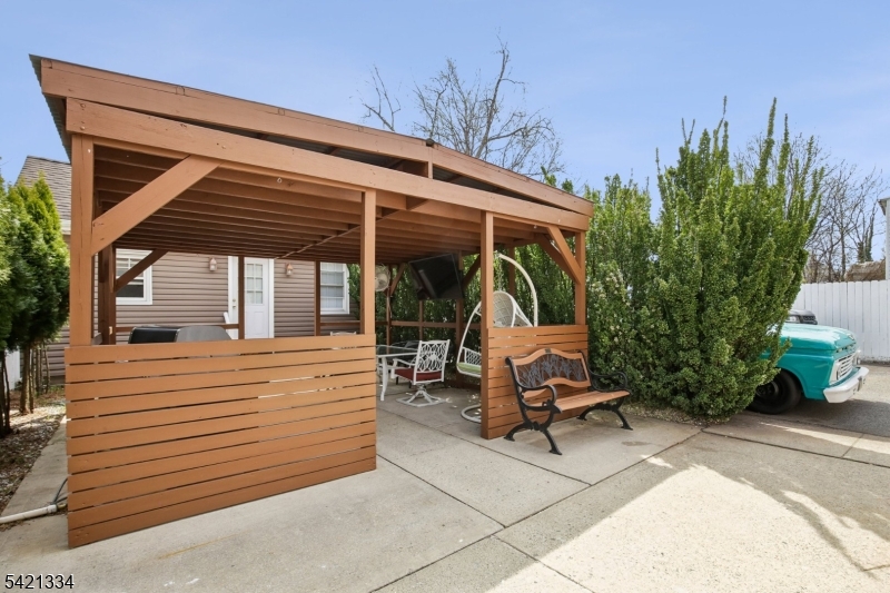 464 Meade Street, Unit 2 Orange, NJ 07050 - Photo 39 of 43