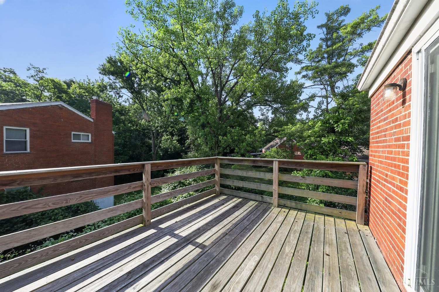 2505 Rack Court Cincinnati, OH 45239 - Photo 10 of 31