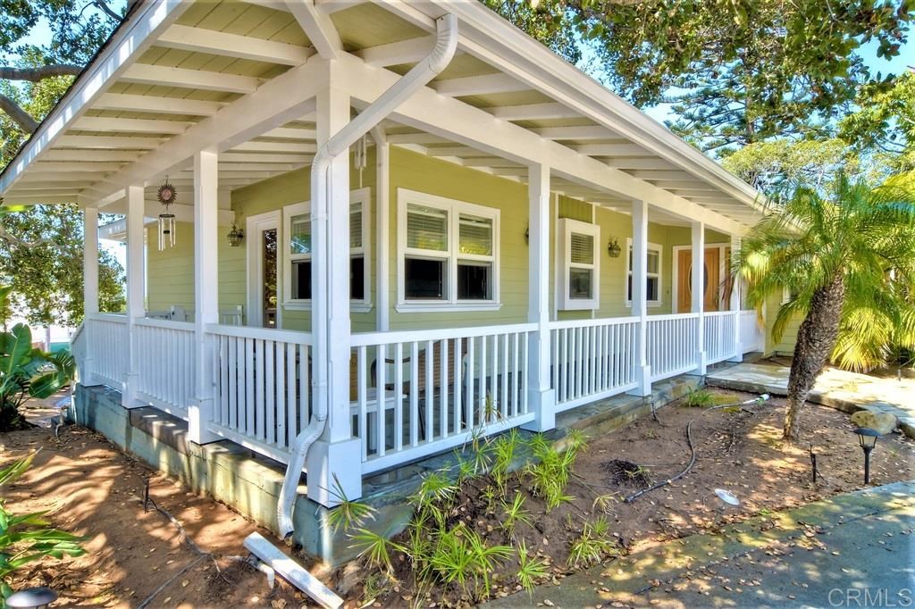 1685 Ridgeway Street Oceanside, CA 92054 - Photo 2 of 25 Gallery Image 2