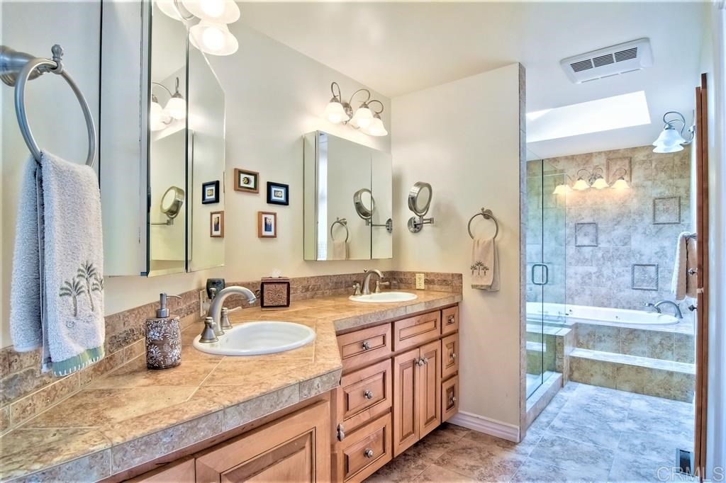 1685 Ridgeway Street Oceanside, CA 92054 - Photo 15 of 25 Gallery Image 15