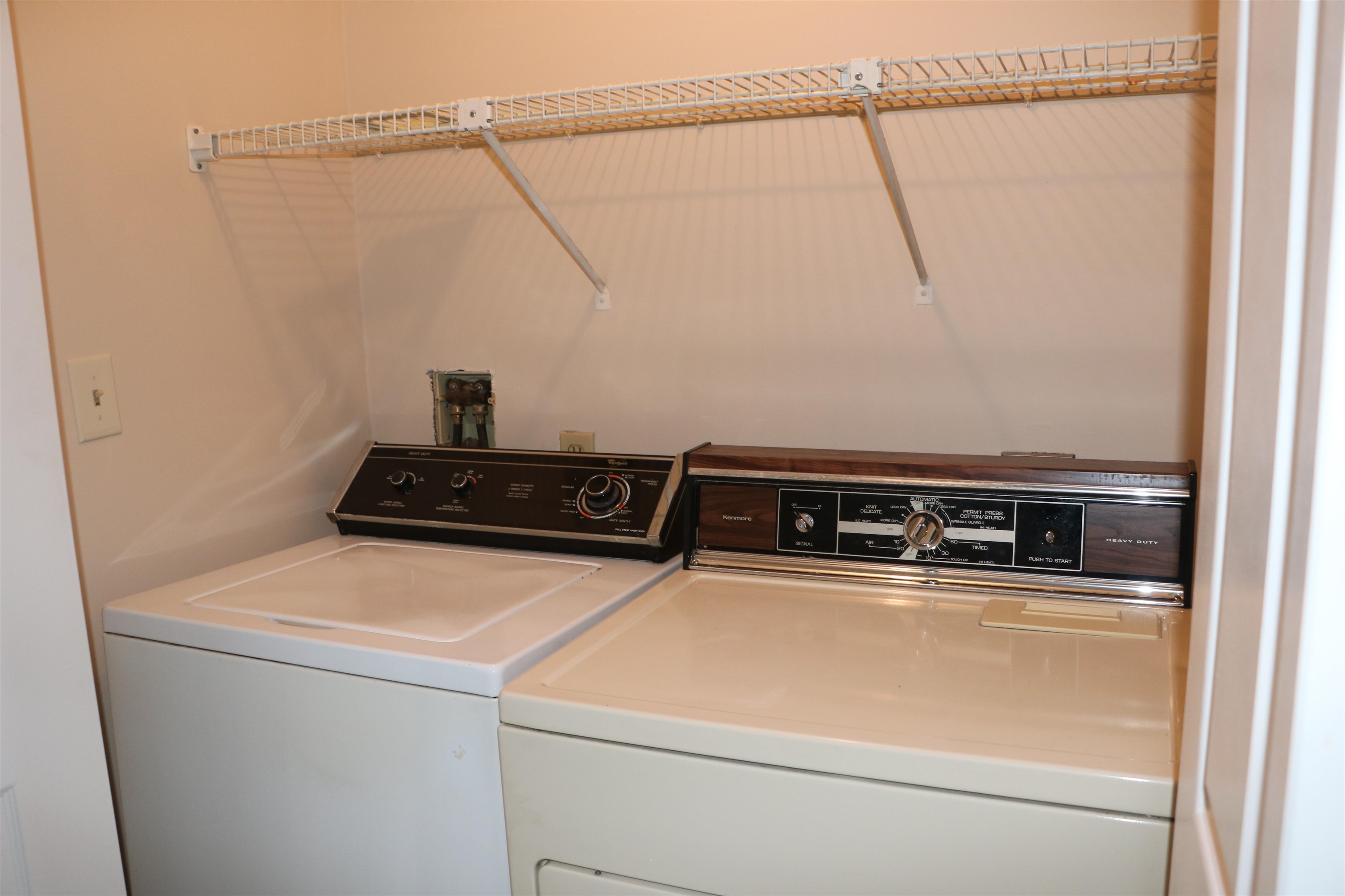 138 Exeter Road, Unit 8 Epping, NH 03042 - Photo 11 of 25