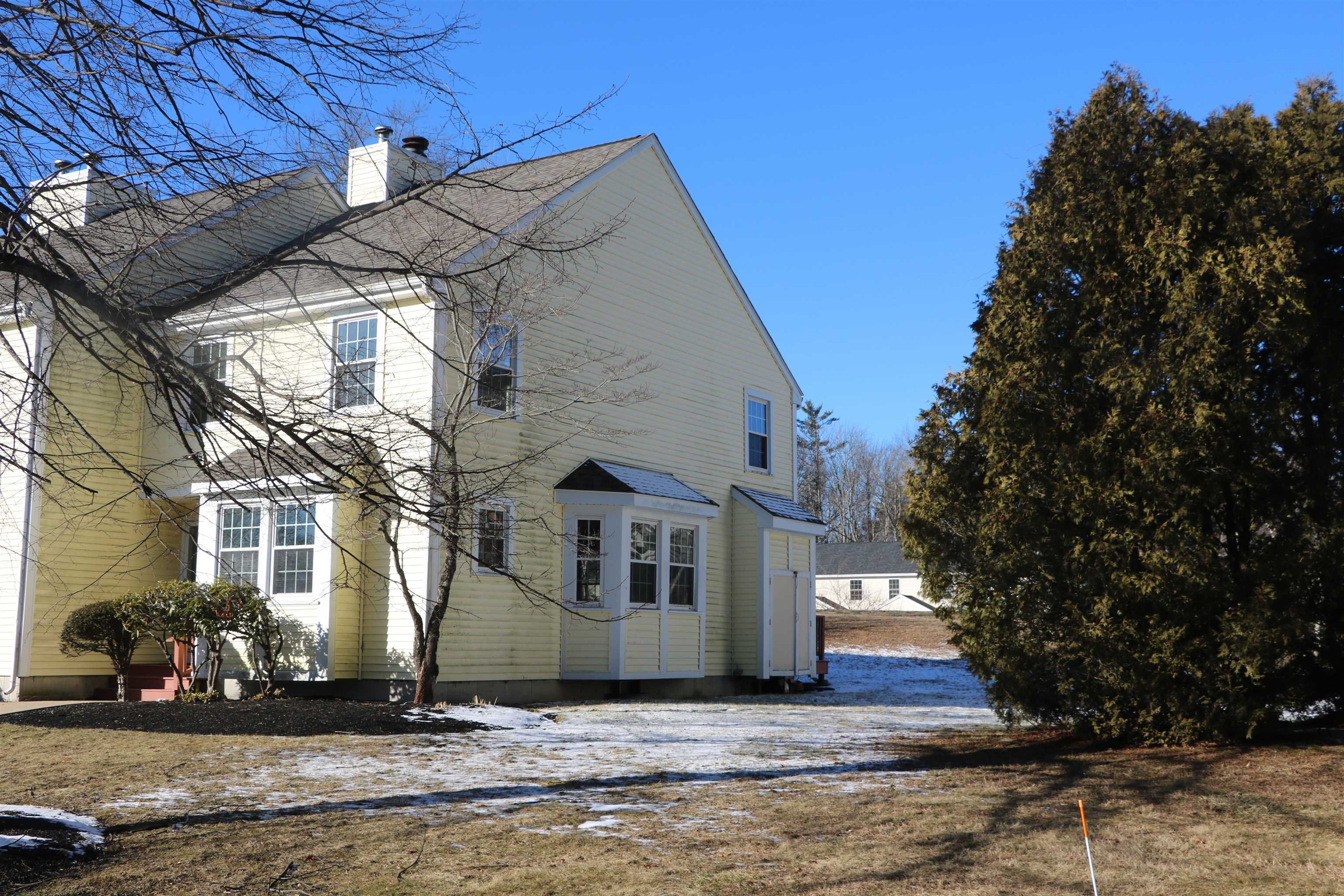 138 Exeter Road, Unit 8 Epping, NH 03042 - Photo 13 of 25