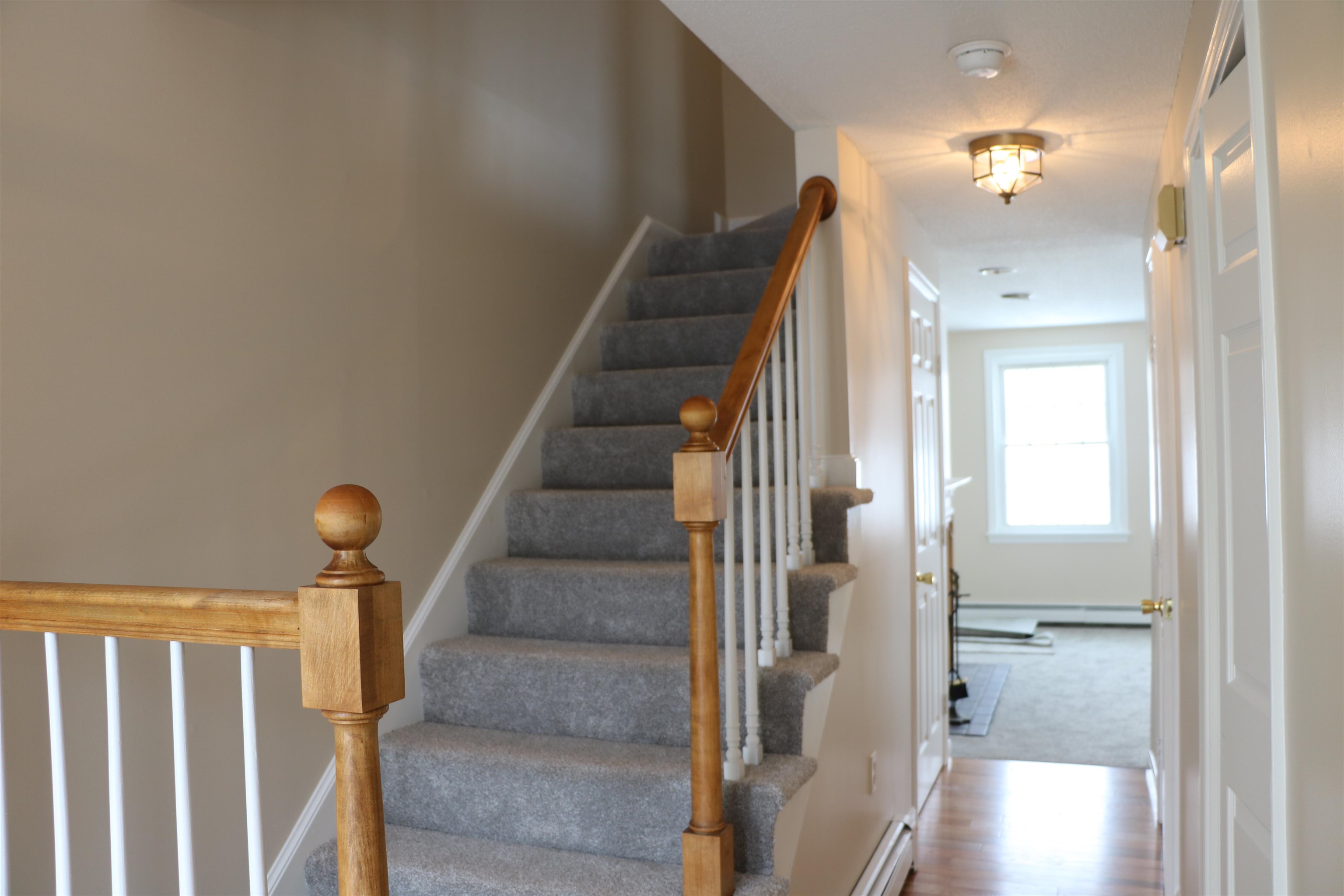 138 Exeter Road, Unit 8 Epping, NH 03042 - Photo 20 of 25