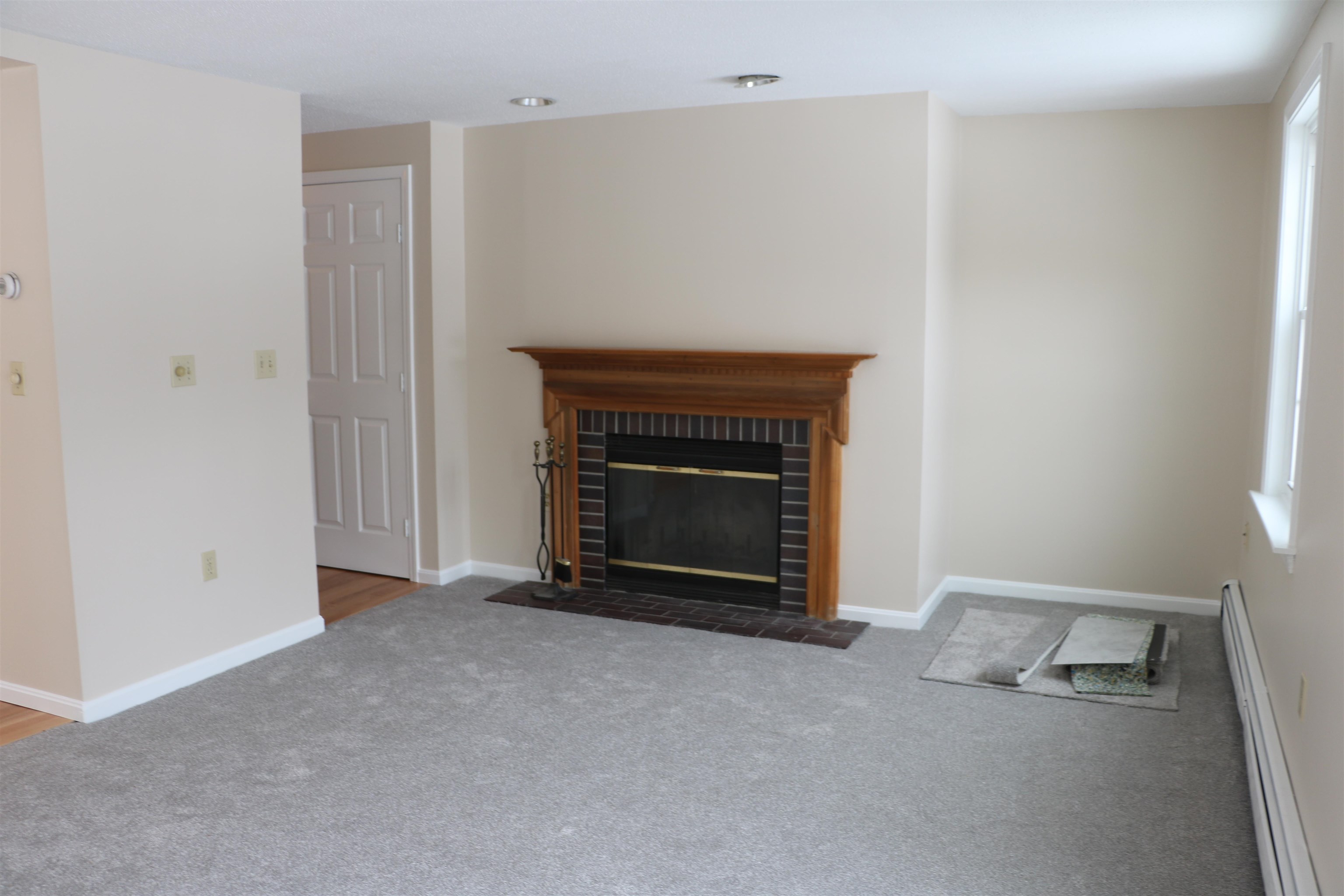138 Exeter Road, Unit 8 Epping, NH 03042 - Photo 5 of 25