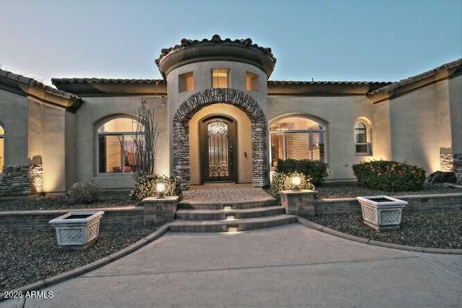1614 West Maddock Road Phoenix, AZ 85086 - Photo 5 of 88 070-076-Twilight Entry View-666x444