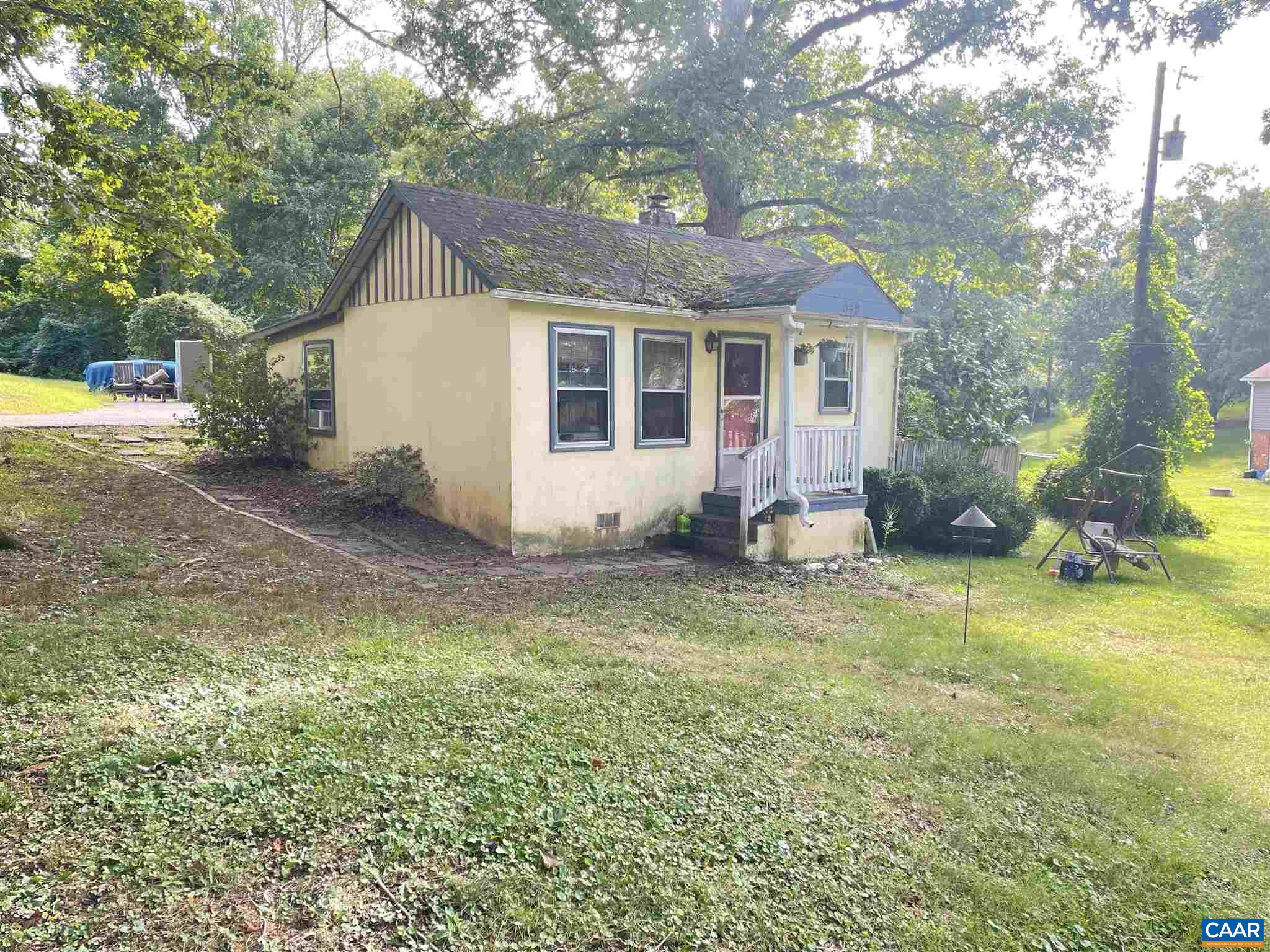 547 Stagecoach Road Charlottesville, VA 22902 - Photo 21 of 32