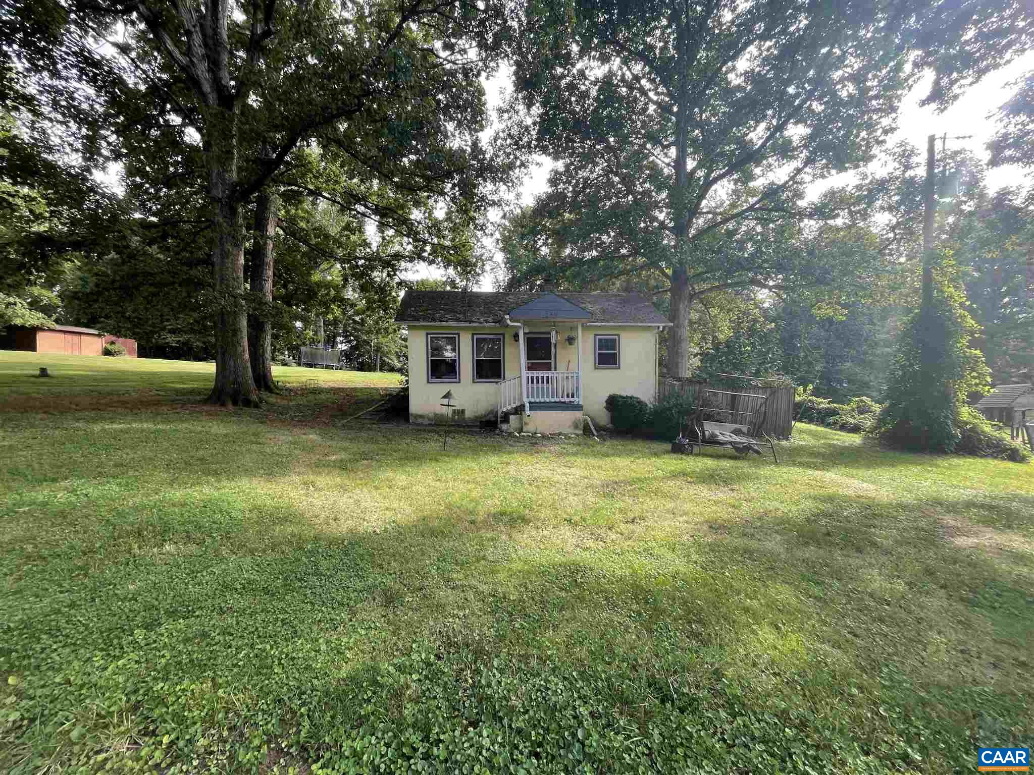 547 Stagecoach Road Charlottesville, VA 22902 - Photo 22 of 32