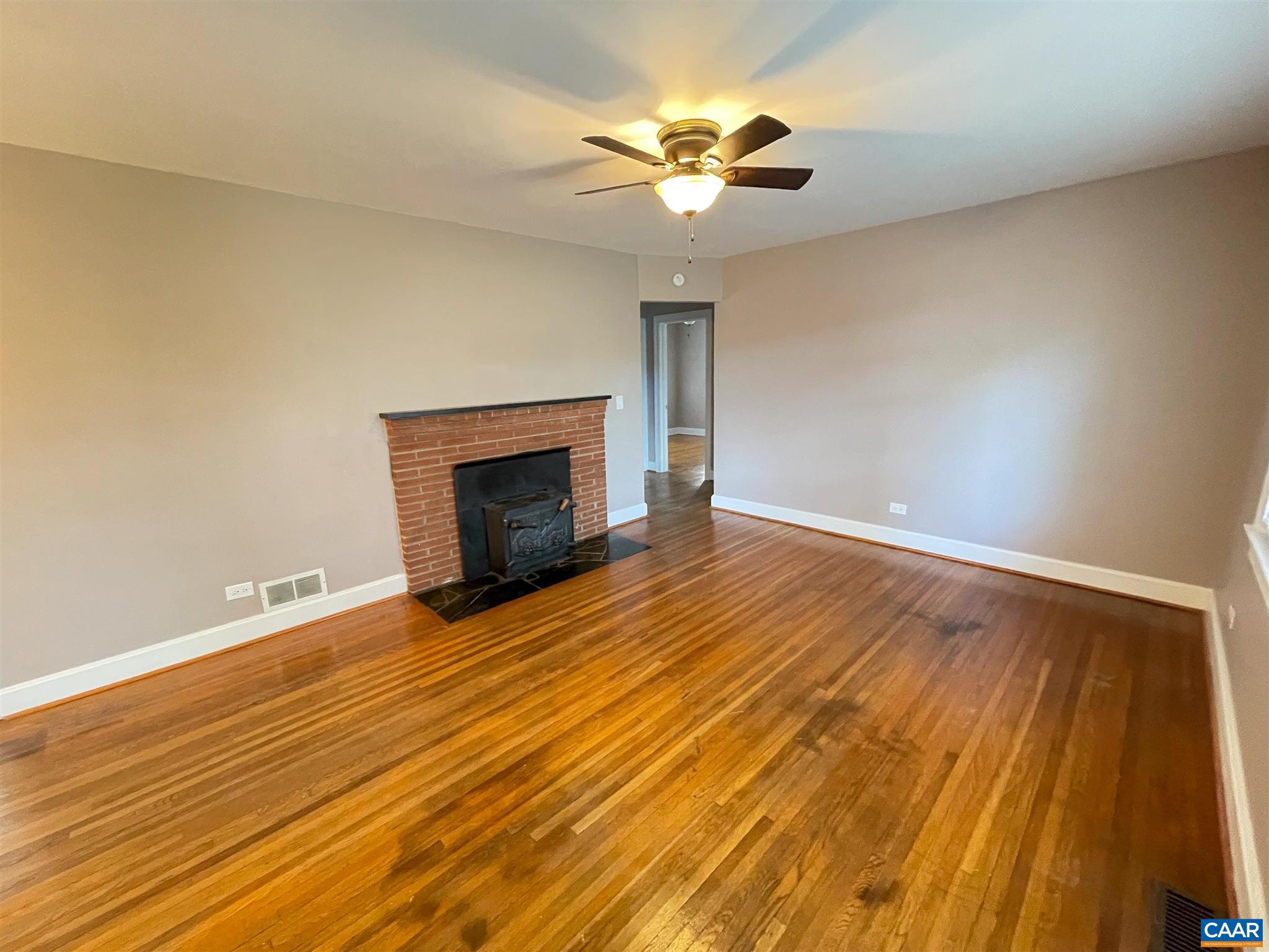 547 Stagecoach Road Charlottesville, VA 22902 - Photo 5 of 32