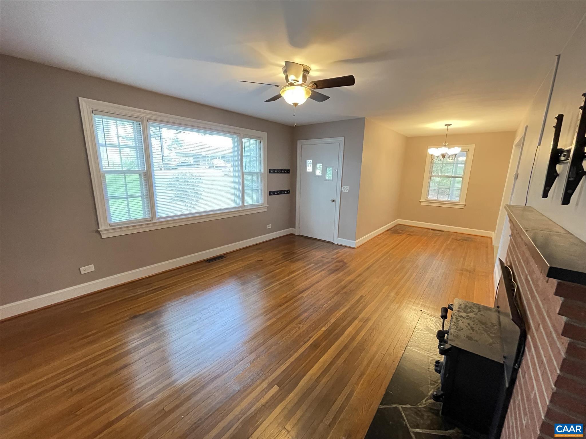 547 Stagecoach Road Charlottesville, VA 22902 - Photo 6 of 32