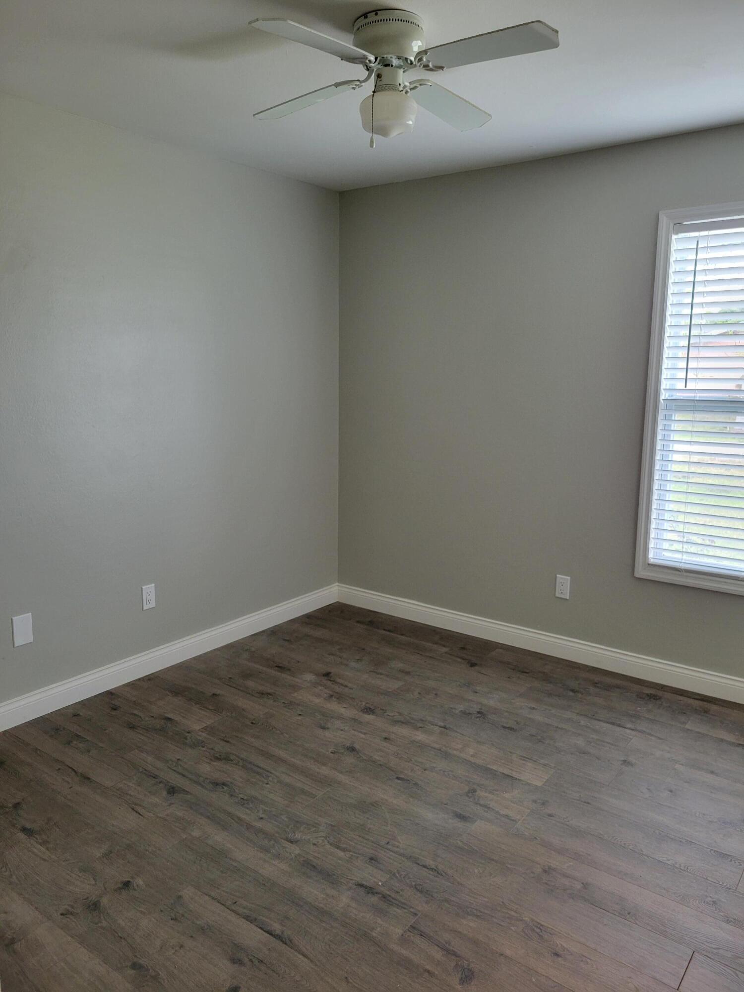 342 Southwest Kentwood Road Port St. Lucie, FL 34953 - Photo 5 of 8 20220420_152143