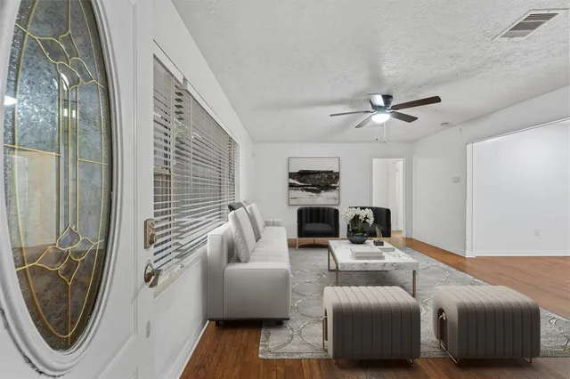 $299,999 | 11301 O'Donnell Drive, Houston, TX 77076