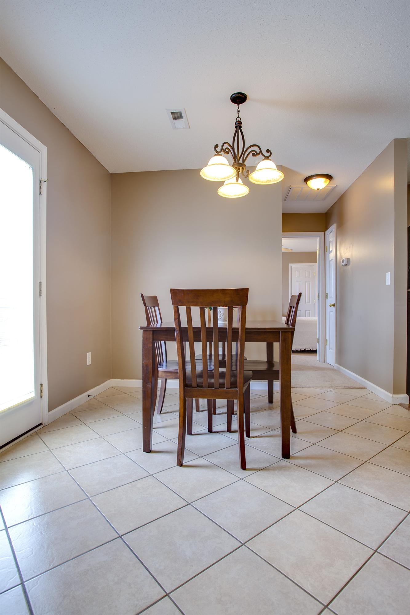 6487 Hugh Willis Road Powell, TN 37849 - Photo 14 of 27 Breakfast Area