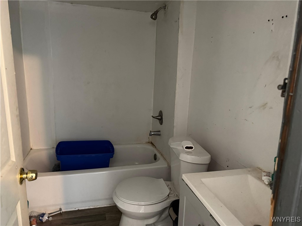 87 Peach Street Buffalo, NY 14204 - Photo 2 of 12