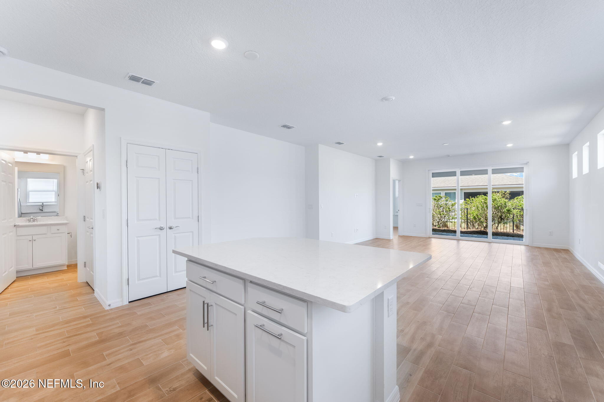 261 Ecliptic Loop Yulee, FL 32097 - Photo 17 of 61 18-web-or-mls-Kitchen