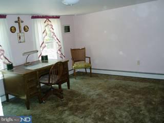 3404 Tyson Road Newtown Square, PA 19073 - Photo 5 of 6