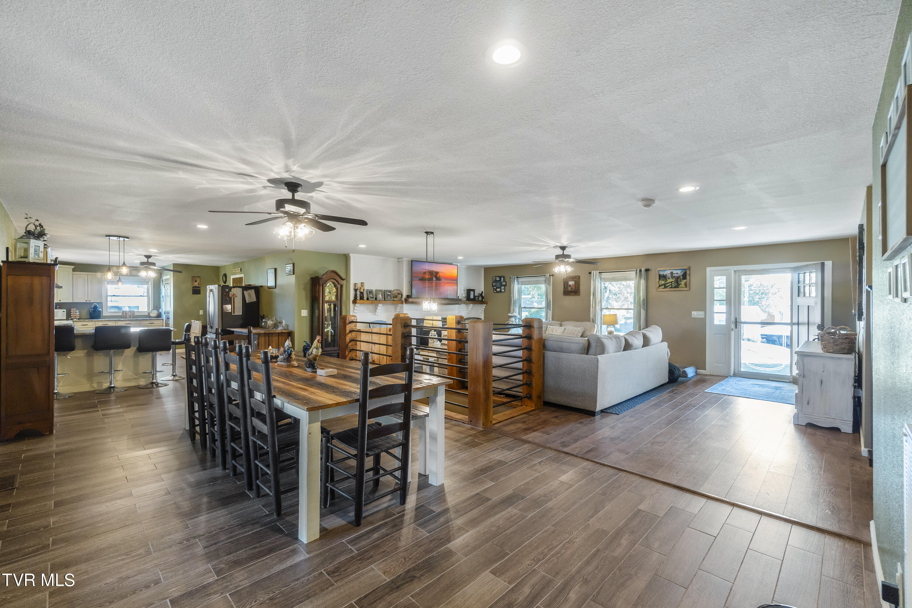 315 Emerald Road Mosheim, TN 37818 - Photo 14 of 78 DSC00504