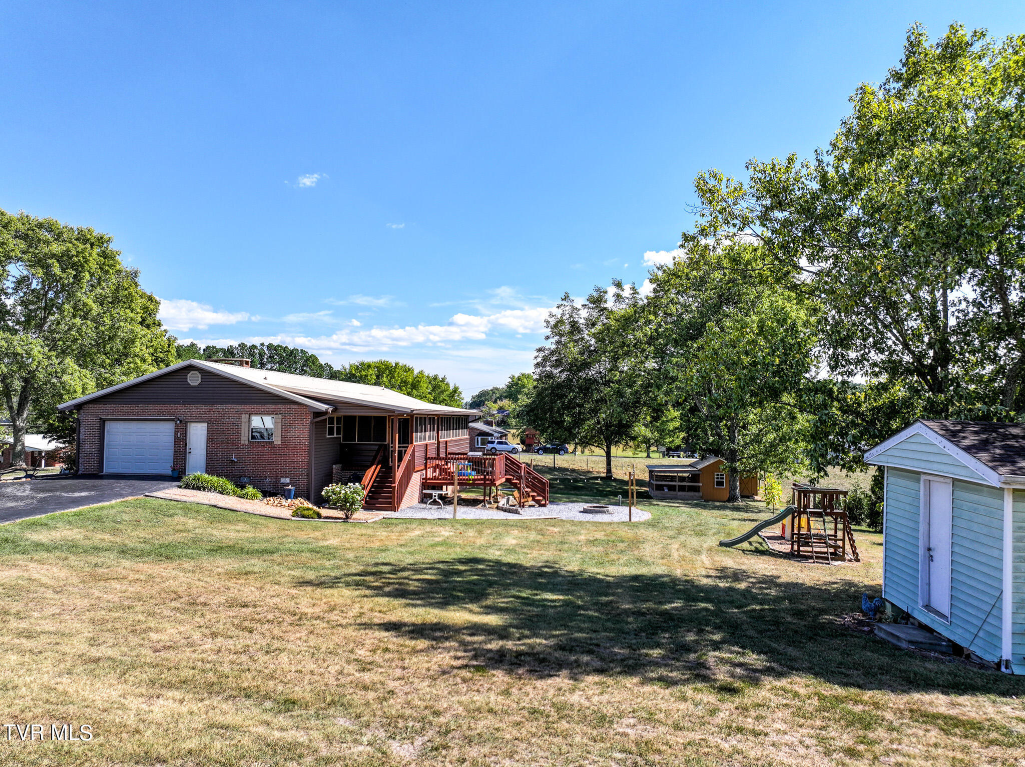 315 Emerald Road Mosheim, TN 37818 - Photo 61 of 78 DJI_20240911182547_0857_D