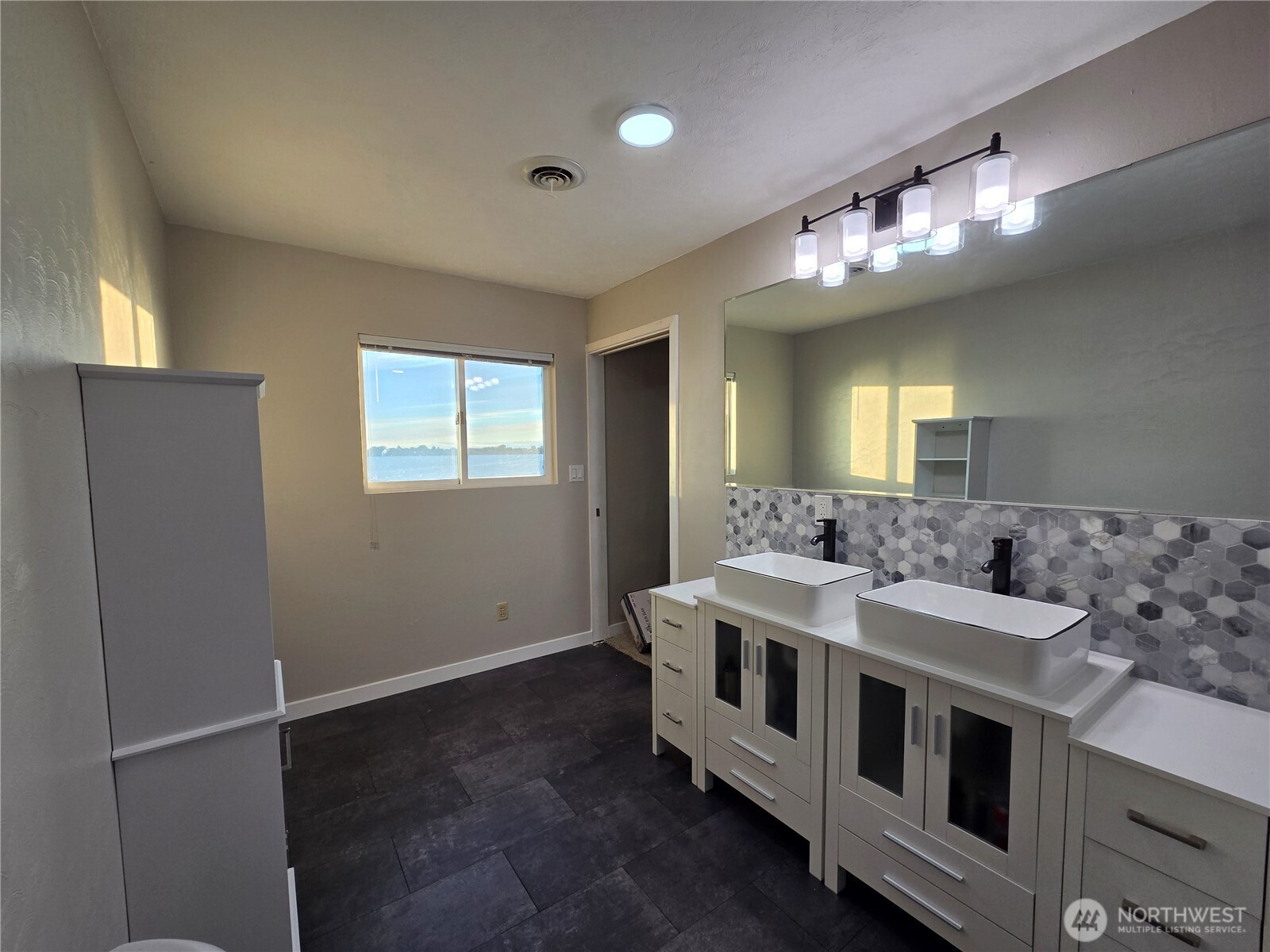 2360 Elgin Road Northeast Moses Lake, WA 98837 - Photo 20 of 40