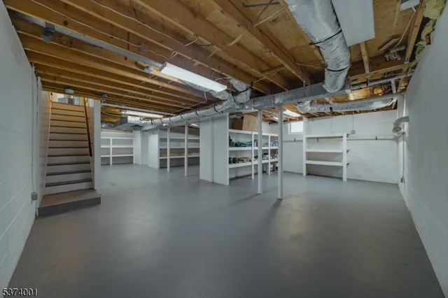 a view of a storage & utility room