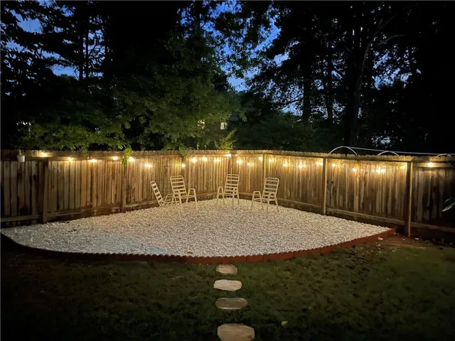 a view of outdoor space