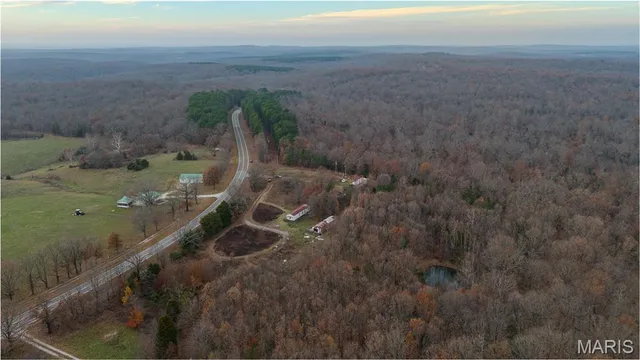 $70,000 | 31802 Highway 17, Laquey, MO 65534