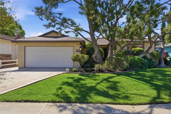 $1,230,000 | 15944 Gledhill Street, North Hills, CA 91343
