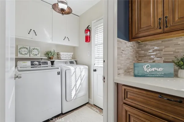 $1,230,000 | 15944 Gledhill Street, North Hills, CA 91343