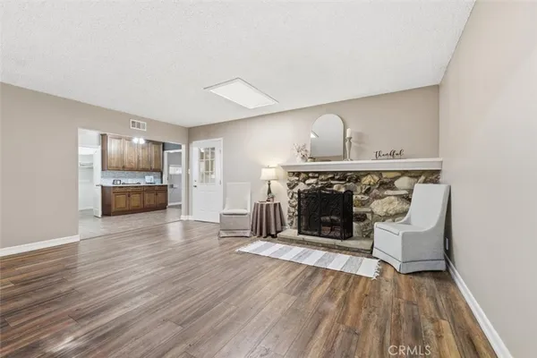 $1,230,000 | 15944 Gledhill Street, North Hills, CA 91343