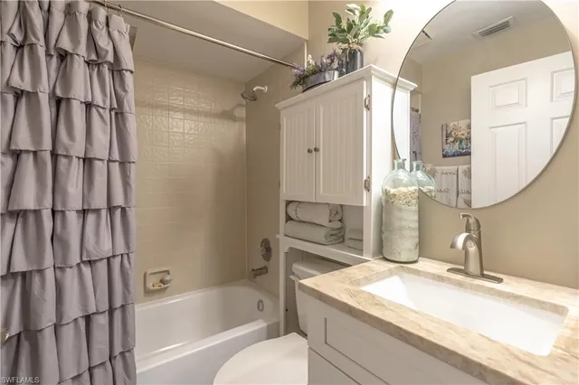 $280,000 | 2069 Pine Isle Lane, Unit 2069, Naples, FL 34112