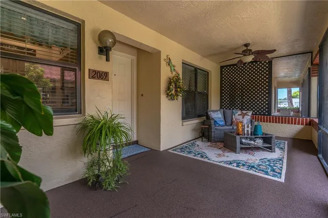 $280,000 | 2069 Pine Isle Lane, Unit 2069, Naples, FL 34112