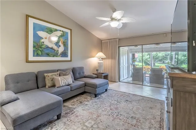 $280,000 | 2069 Pine Isle Lane, Unit 2069, Naples, FL 34112