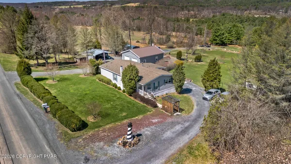 $375,000 | 530 West Sunset Road, Lehighton, PA 18235