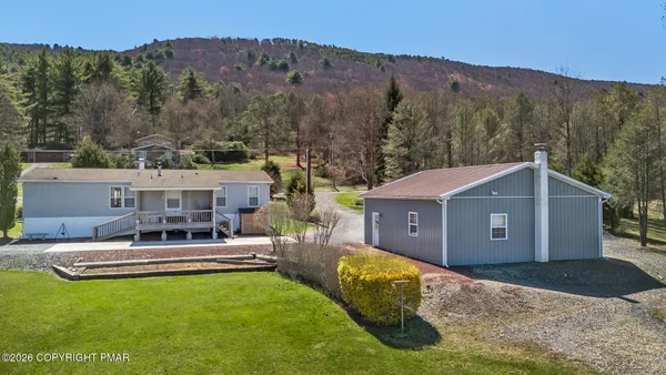 $375,000 | 530 West Sunset Road, Lehighton, PA 18235