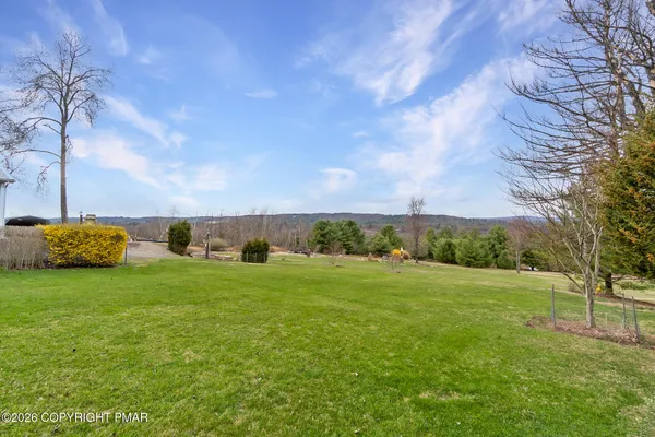 $375,000 | 530 West Sunset Road, Lehighton, PA 18235