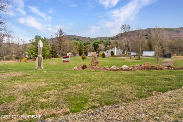 $375,000 | 530 West Sunset Road, Lehighton, PA 18235