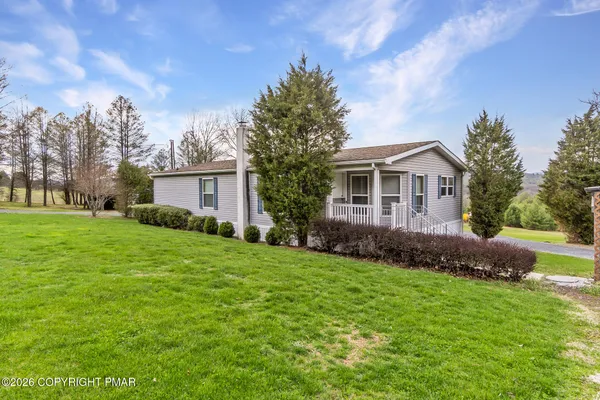 $375,000 | 530 West Sunset Road, Lehighton, PA 18235