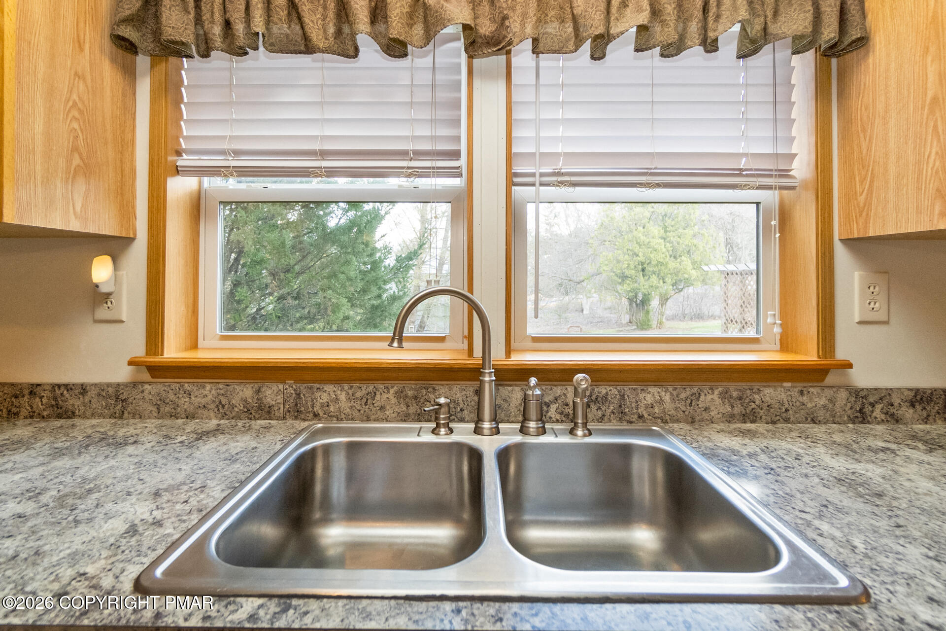 530 West Sunset Road Lehighton, PA 18235 - Photo 39 of 59 a sink and a window