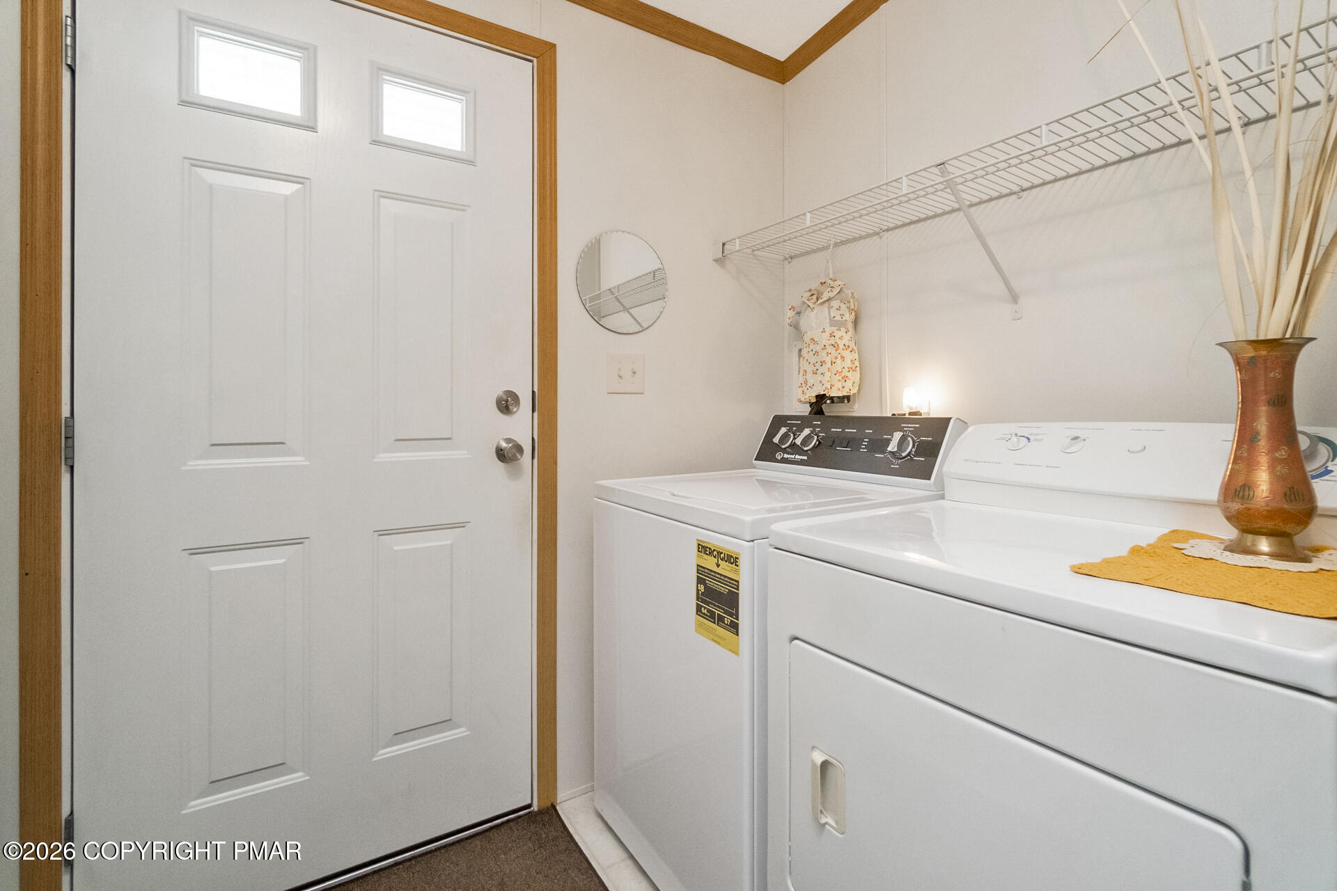 530 West Sunset Road Lehighton, PA 18235 - Photo 49 of 59 a utility room with dryer and washer