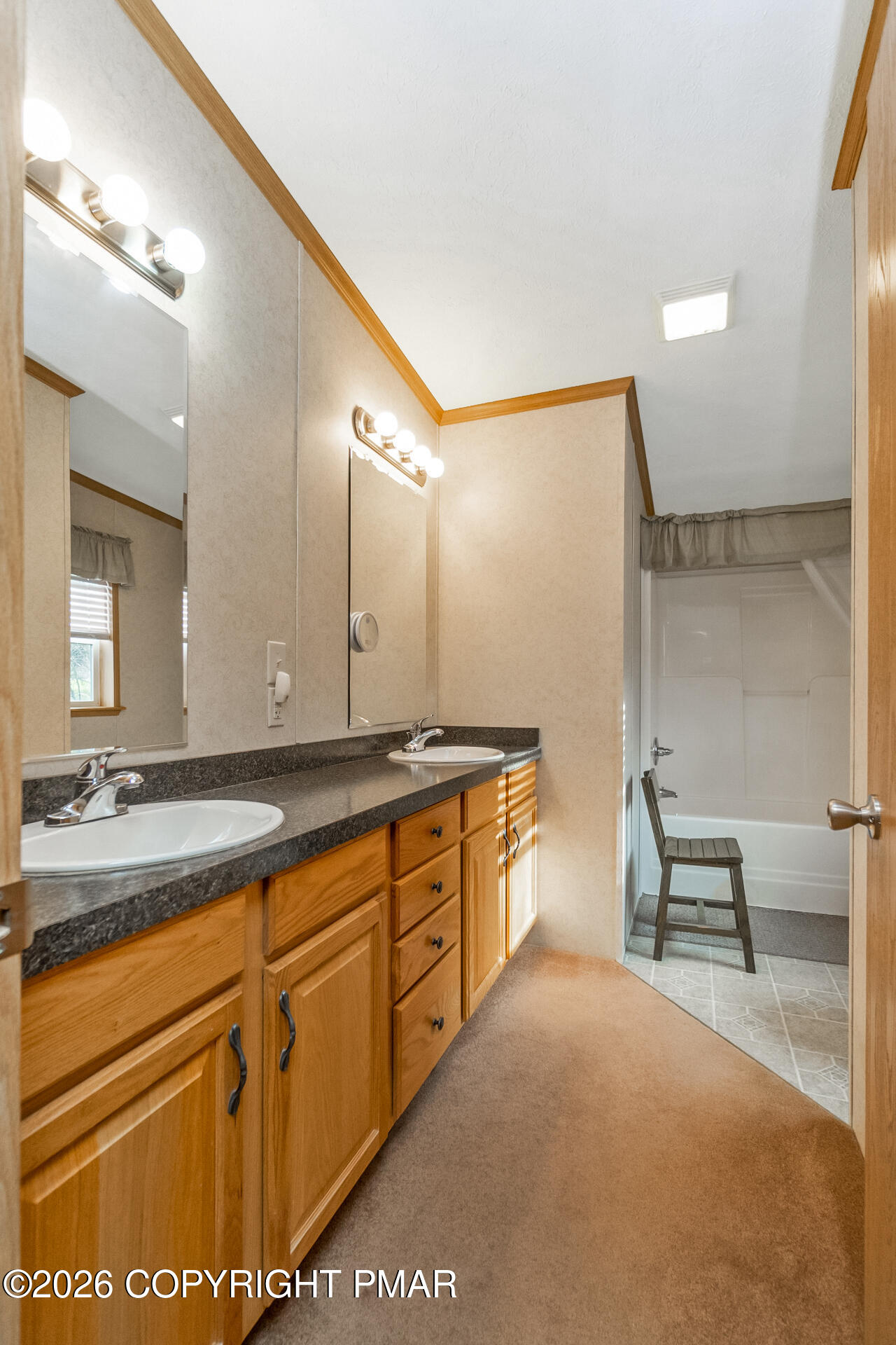 530 West Sunset Road Lehighton, PA 18235 - Photo 57 of 59 a spacious bathroom with a sink a mirror and a bathtub