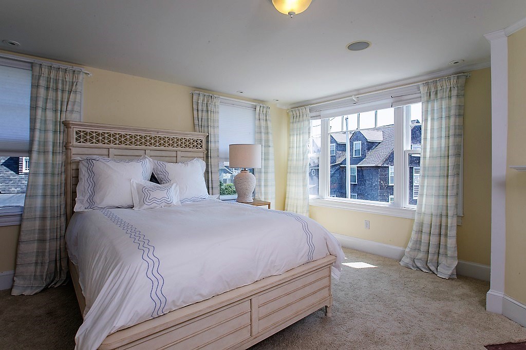 115 Purgatory Road Middletown, RI 02842 - Photo 21 of 37