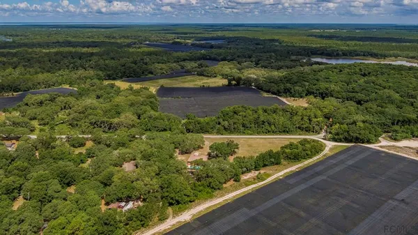$425,000 | 1027 East Washington Avenue, Pierson, FL 32180