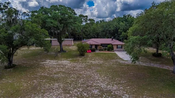 $425,000 | 1027 East Washington Avenue, Pierson, FL 32180