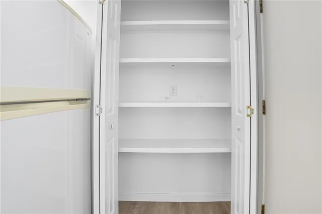 $495,000 | 4 Bay Tree Court West, St. Simons Island, GA 31522